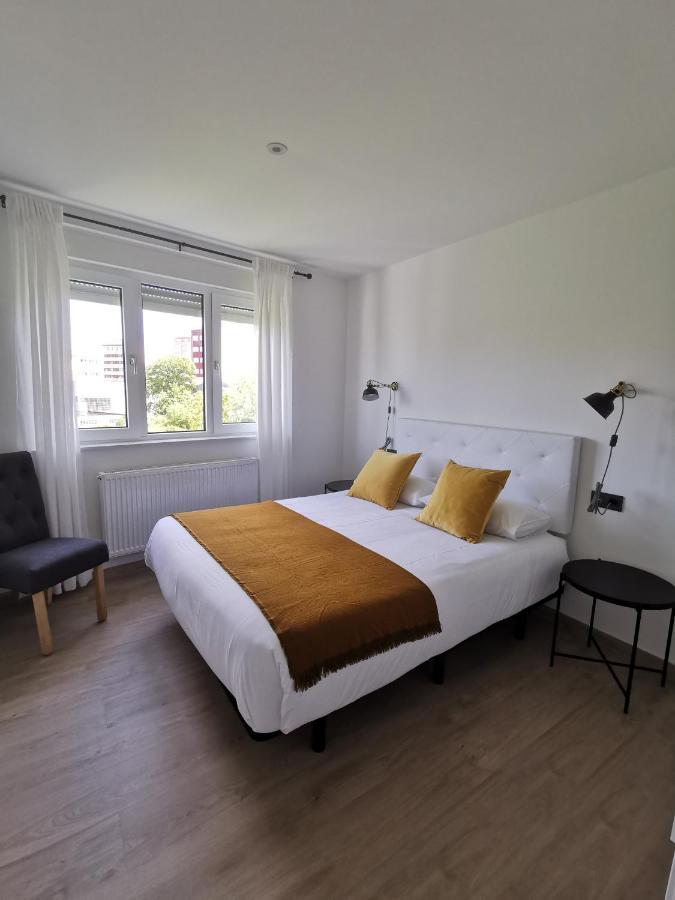 ויאלבה Apartamentos Seijo מראה חיצוני תמונה